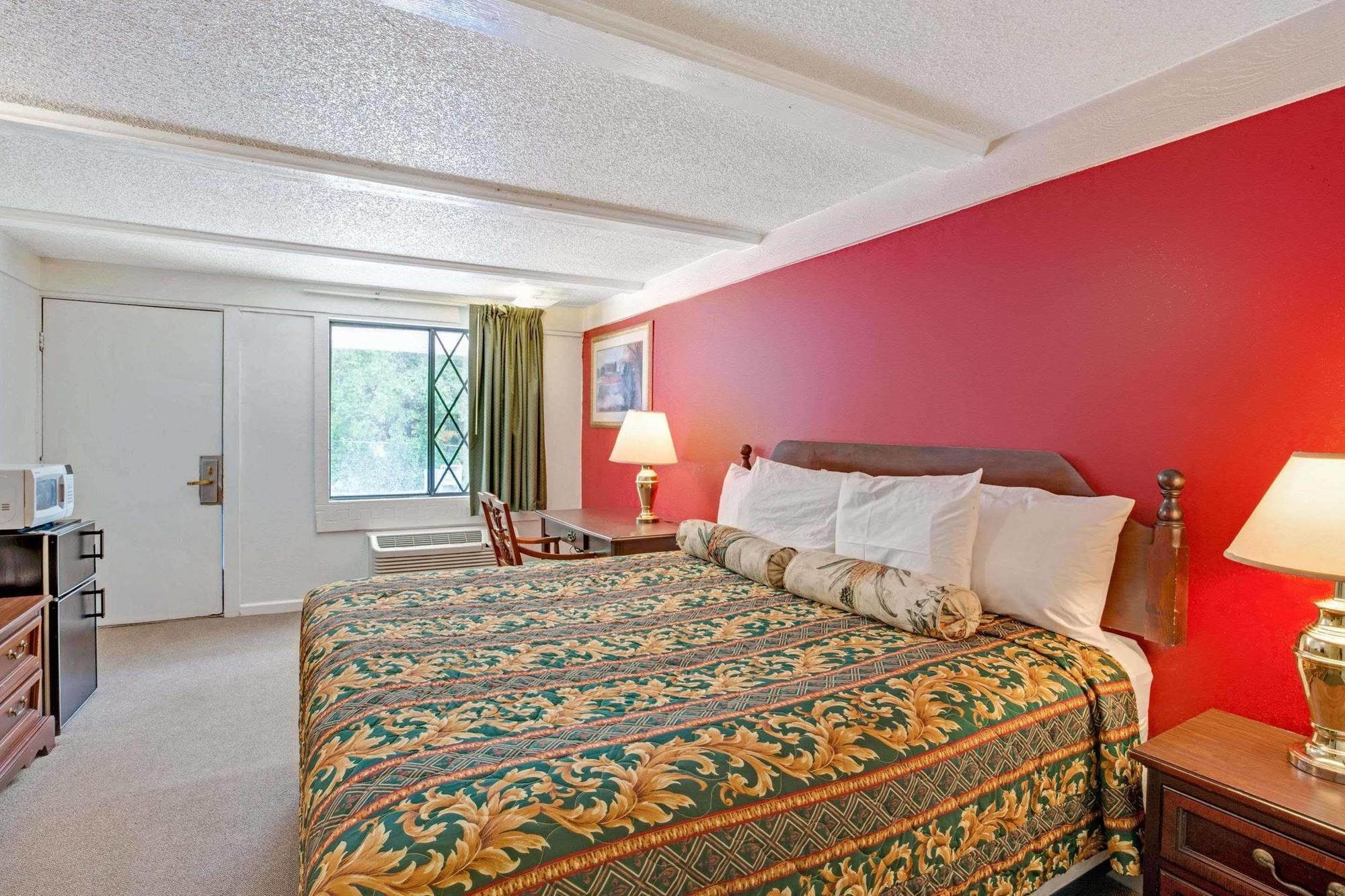 Knights Inn Charlotte South パインビル エクステリア 写真